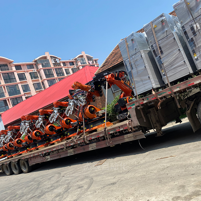 杰诚供应汽车厂点焊机器人 汽车配件电阻焊机器人 多型号