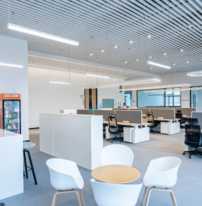 边缘计算 微处理器芯片 核心算力支撑 信号传输稳定 SOP8