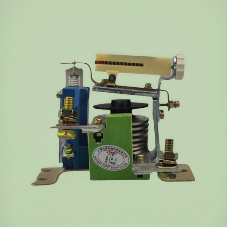 JOSEF约瑟 JL18-63/11J电流继电器 220V 63A 整定直观 盒装