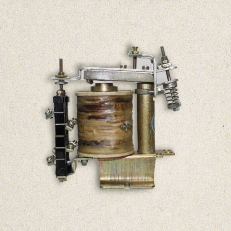 JOSEF约瑟 JT3A-12/3直流电磁继电器 DC220V 抗干扰强 DIP