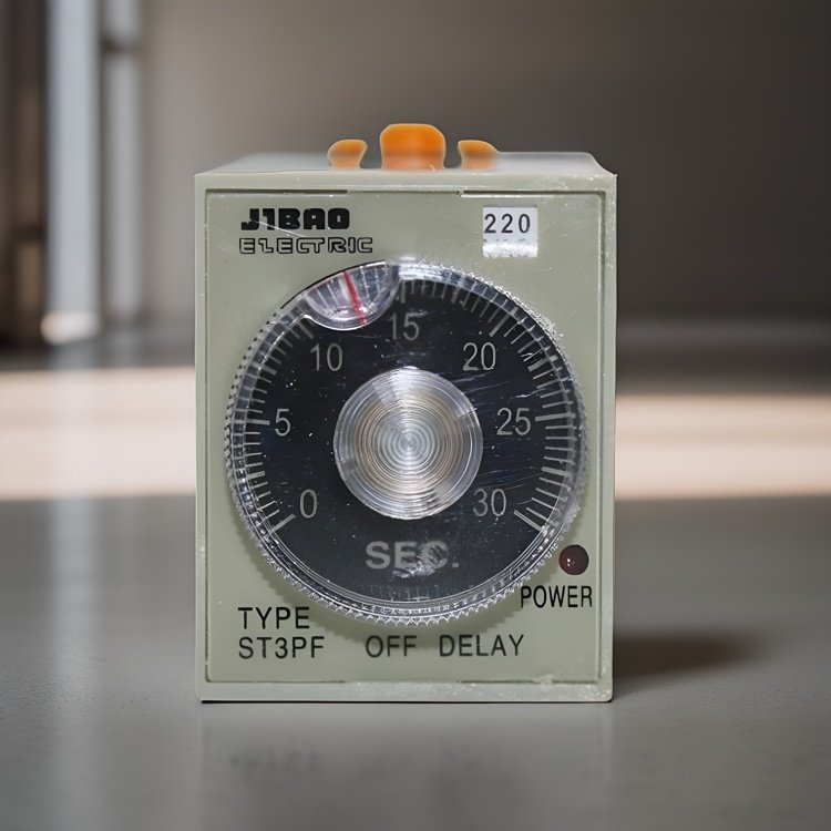 ST3PA-C时间继电器 线圈电压：AC220V 通电延时 ST3PA-C