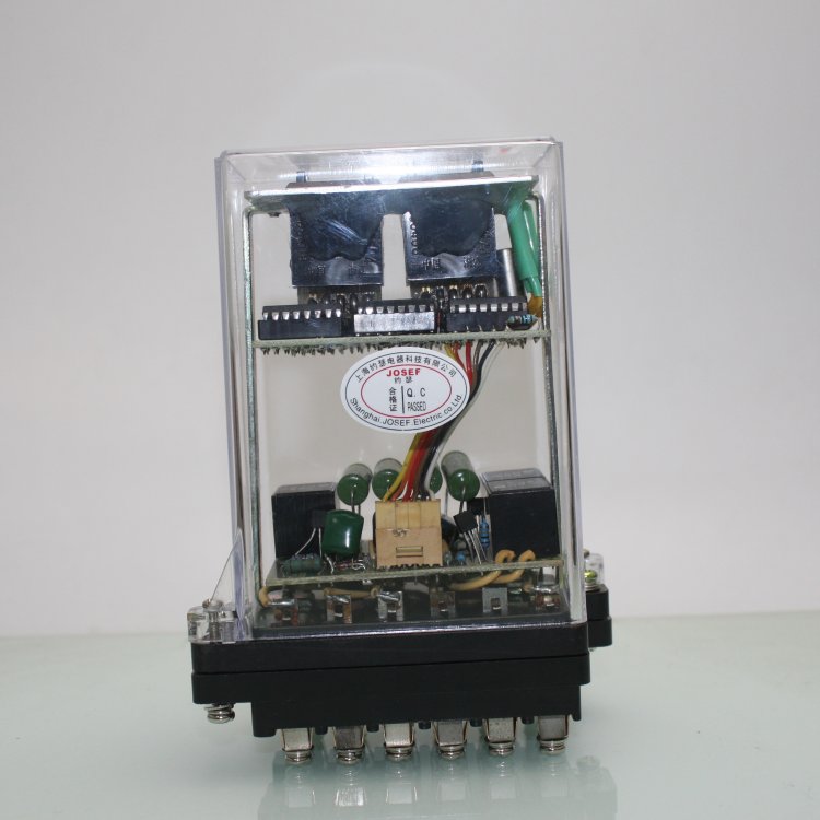 JOSEF约瑟 TR-12数字式时间继电器 DC220V 整定范围宽 TR-12