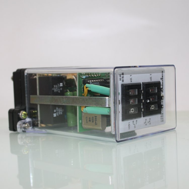 JOSEF约瑟 TR-12数字式时间继电器 DC220V 整定范围宽 TR-12