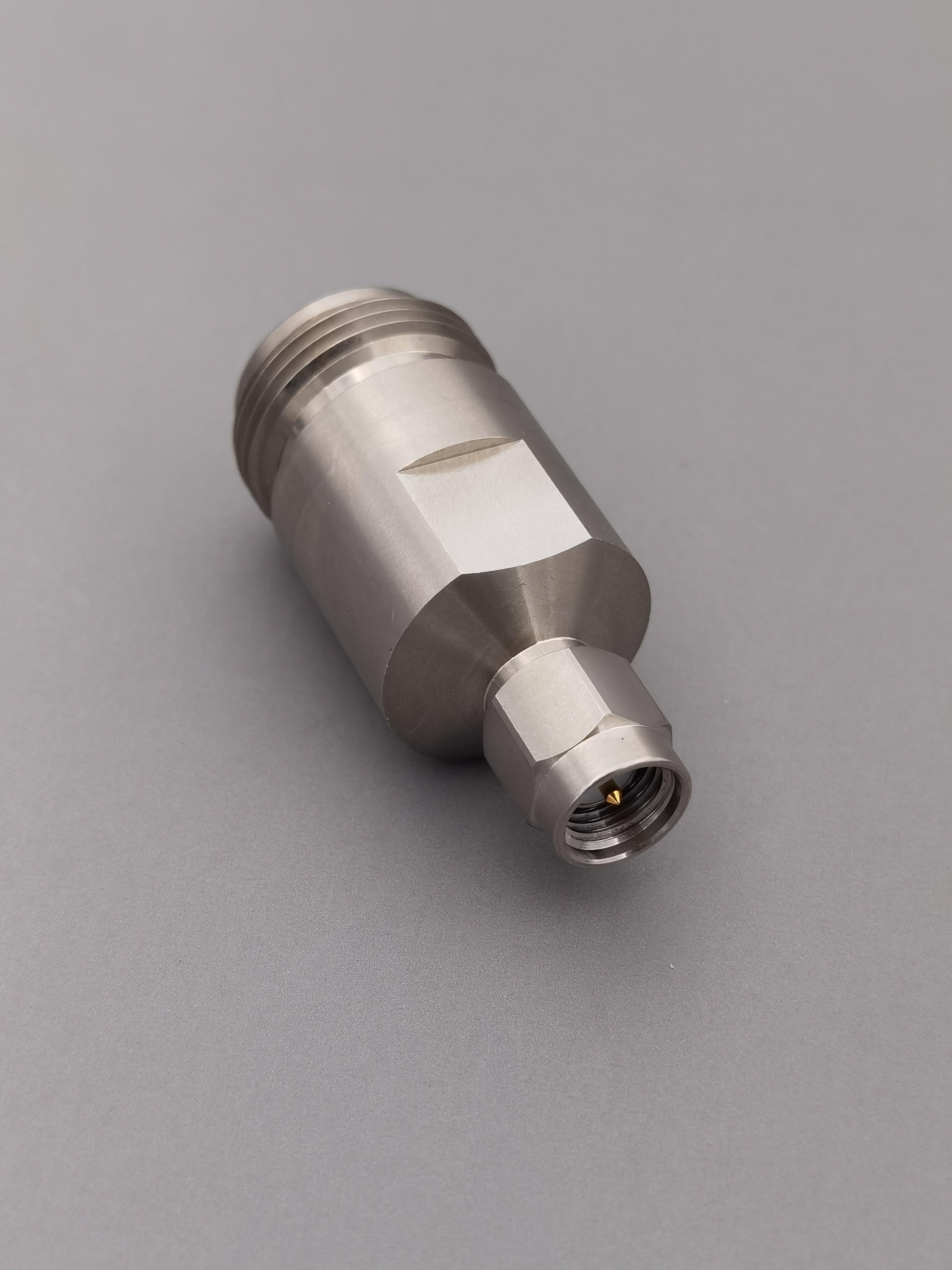 上海厂家供应SMA转TNC连接器18GHz  SMA/TNCA-KJG