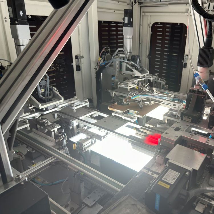 太阳能电池片高速划片机 晶硅电池组件无损切片机 划切1/2片、1/3片 划片机