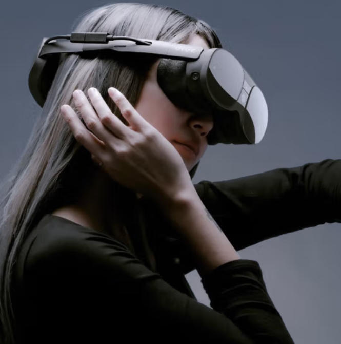 HTC VIVE XR 精英套装 VR一体机 智能眼镜VRMR眼镜ps5游戏 黑色