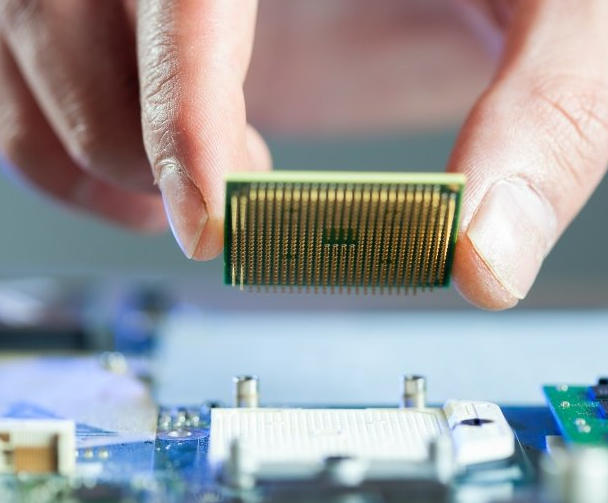 边缘计算 传感器接口芯片 边缘智能处理 数据安全保障  嵌入式系统